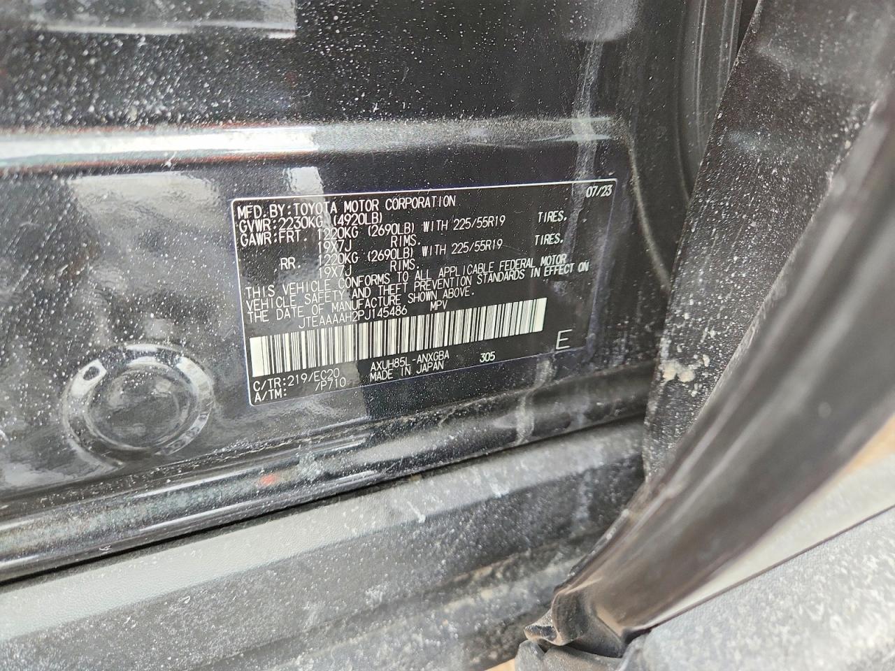 2023 TOYOTA VENZA XLE photo 13