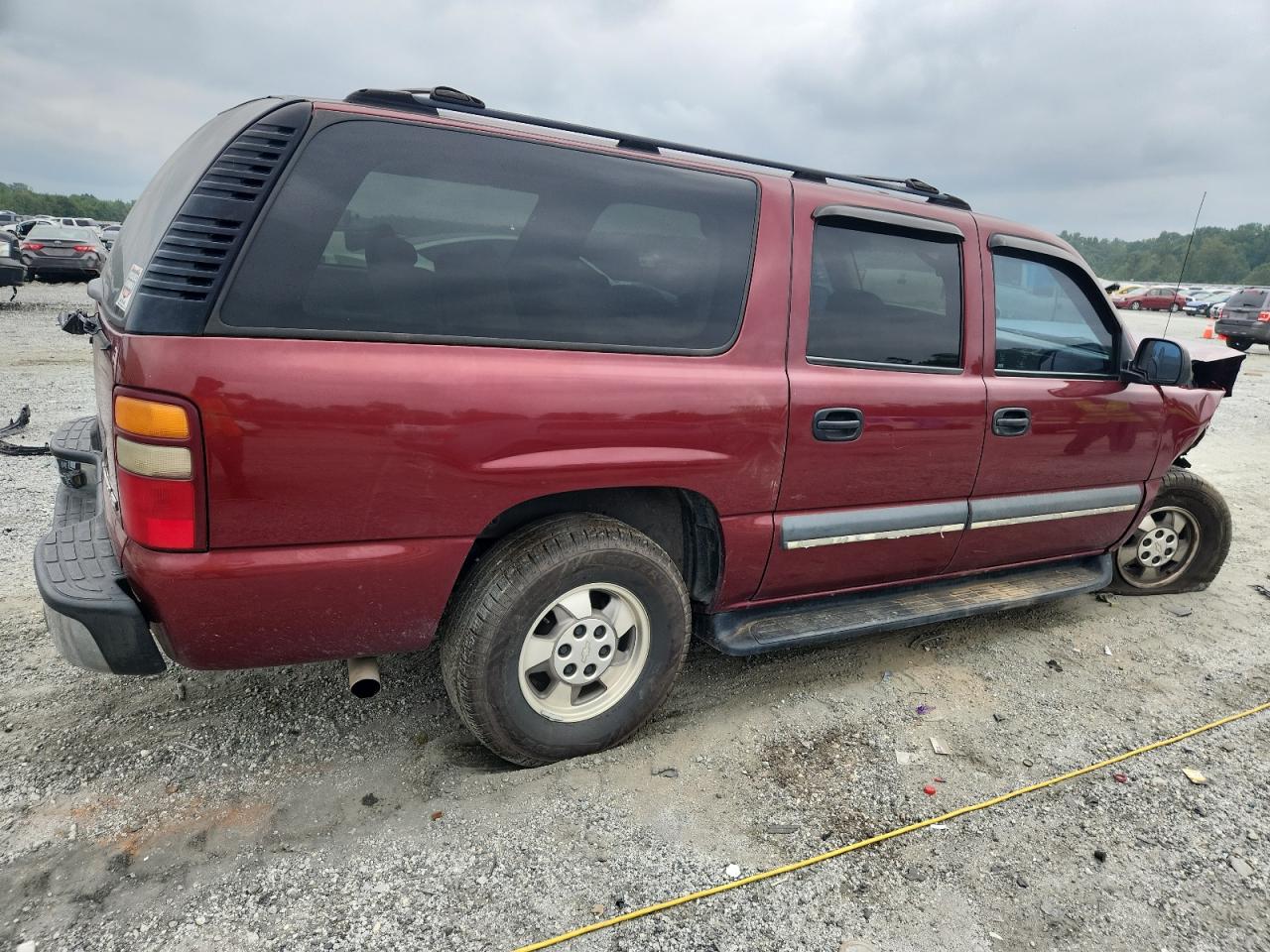 2003 CHEVROLET SUBURBAN C1500 photo 3