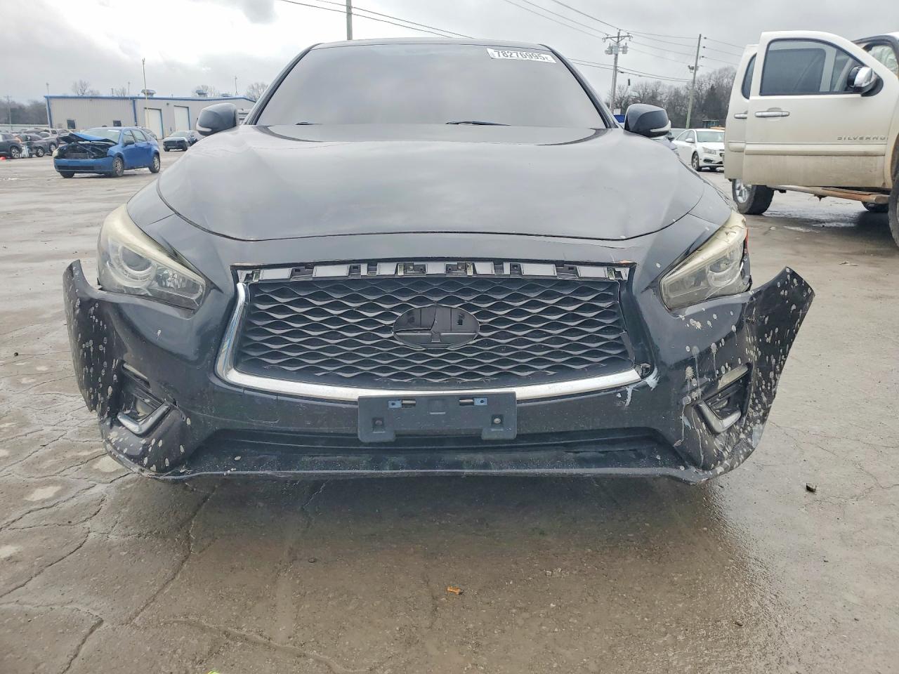 2018 INFINITI Q50 LUXE photo 9