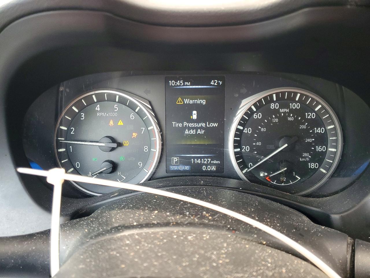 2018 INFINITI Q50 LUXE photo 17