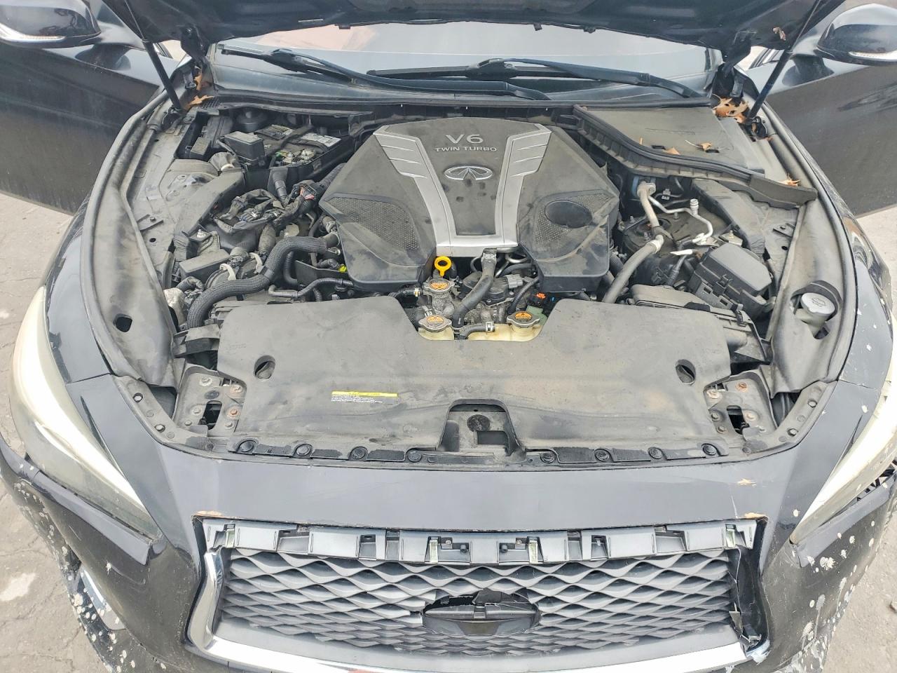 2018 INFINITI Q50 LUXE photo 21