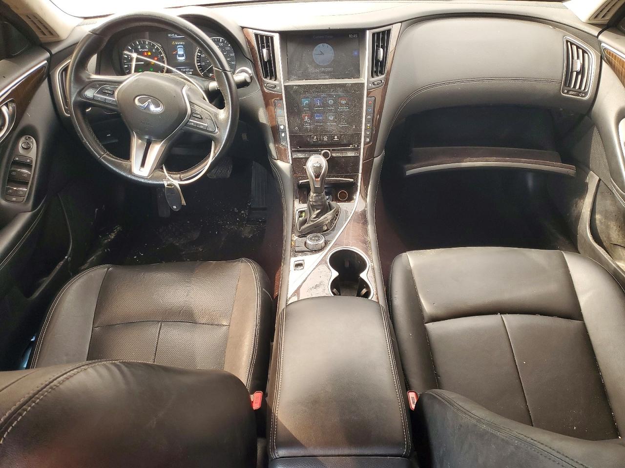 2018 INFINITI Q50 LUXE photo 15