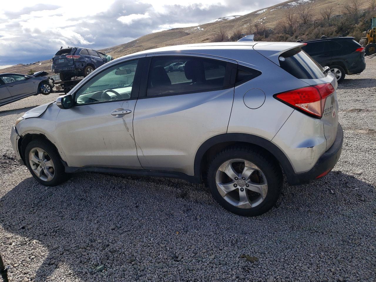 2016 HONDA HR-V EX photo 2