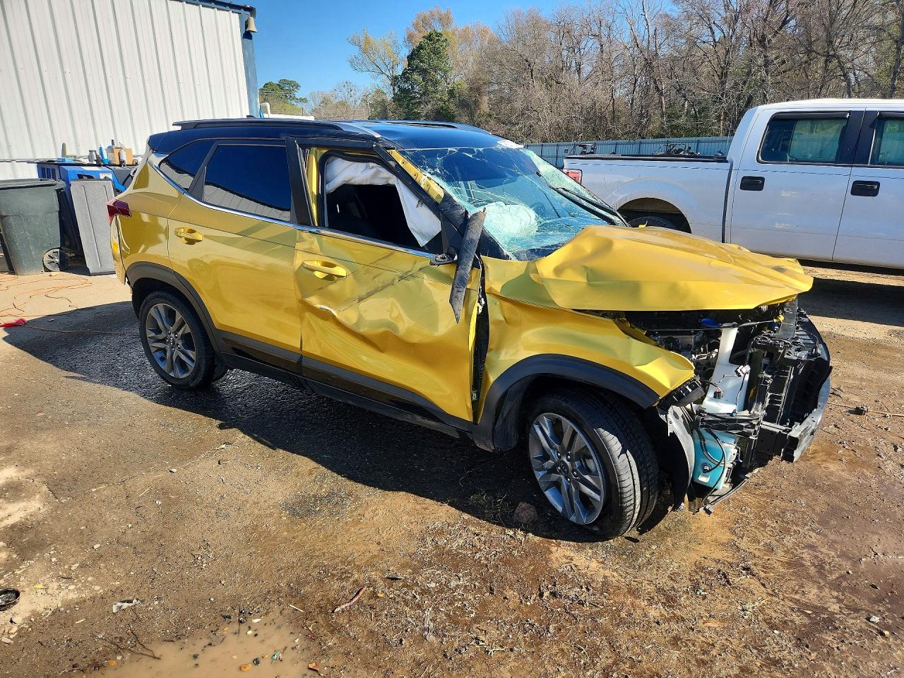 2021 KIA SELTOS S photo 4