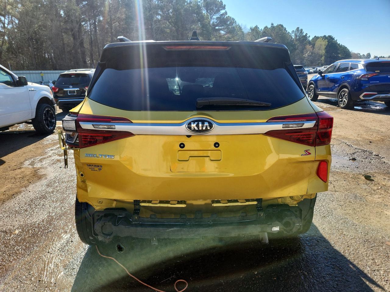 2021 KIA SELTOS S photo 6