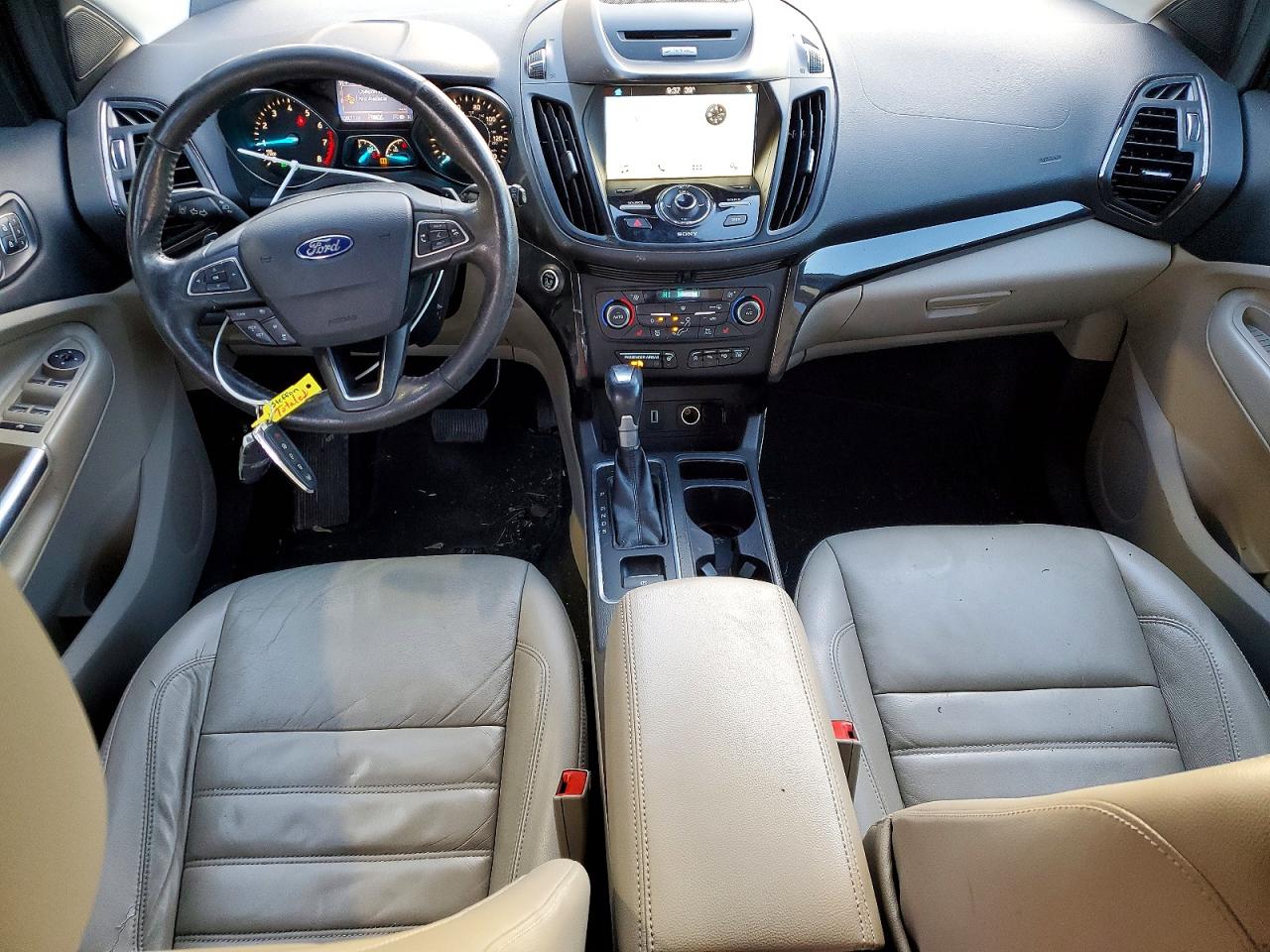2017 FORD ESCAPE TITANIUM photo 15
