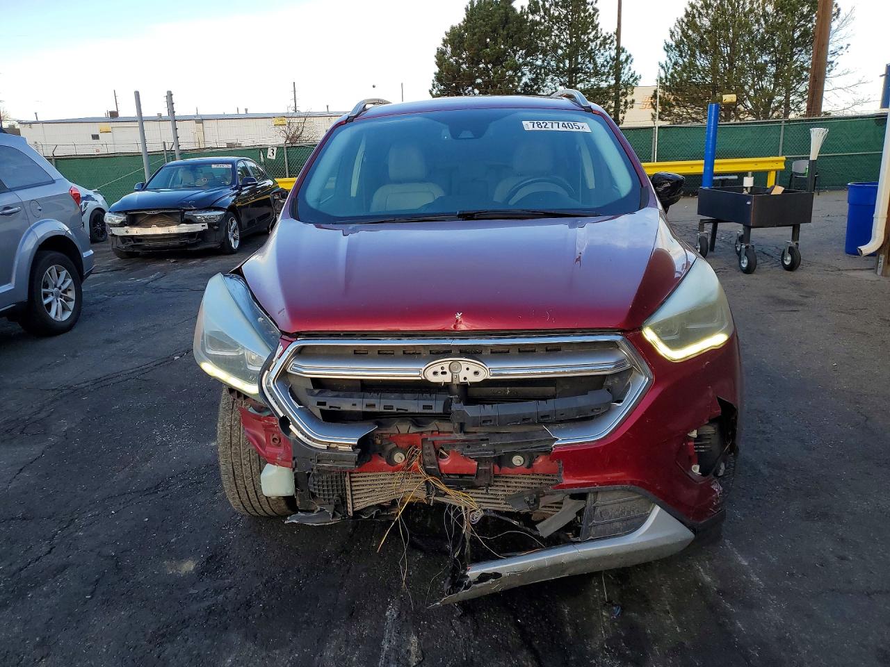 2017 FORD ESCAPE TITANIUM photo 9