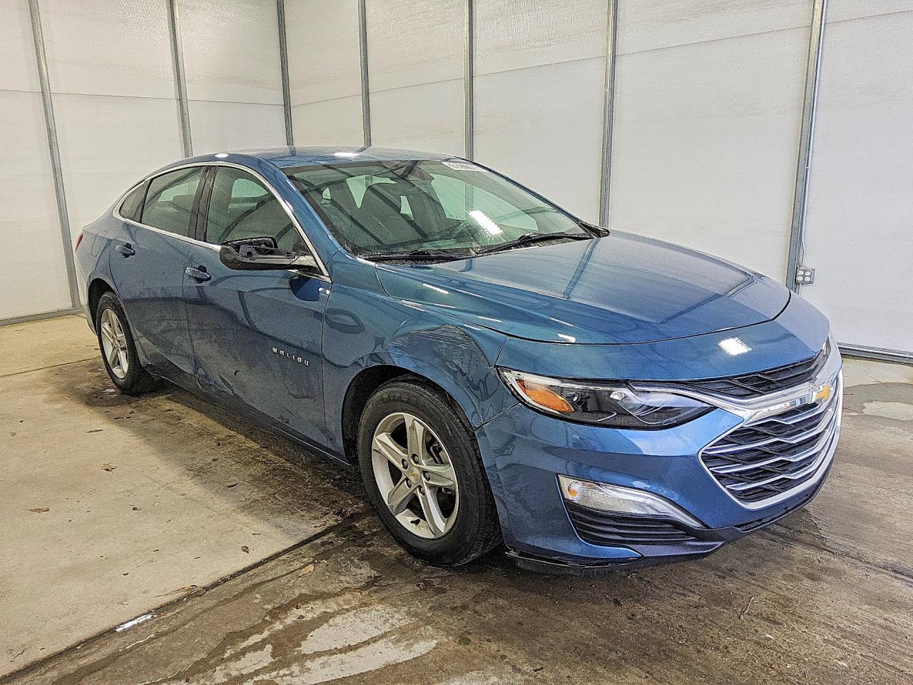 2025 CHEVROLET MALIBU LS photo 4
