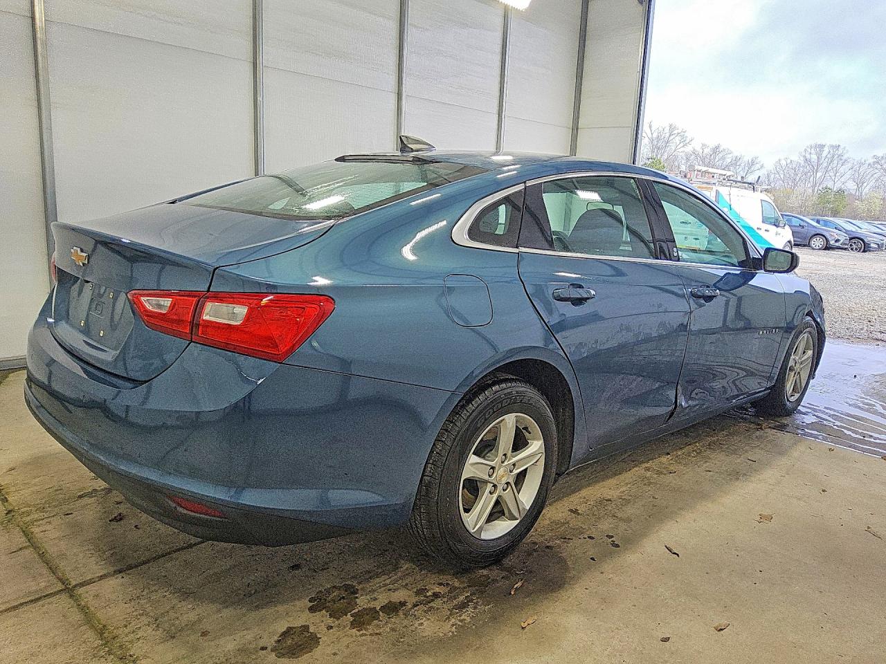2025 CHEVROLET MALIBU LS photo 3