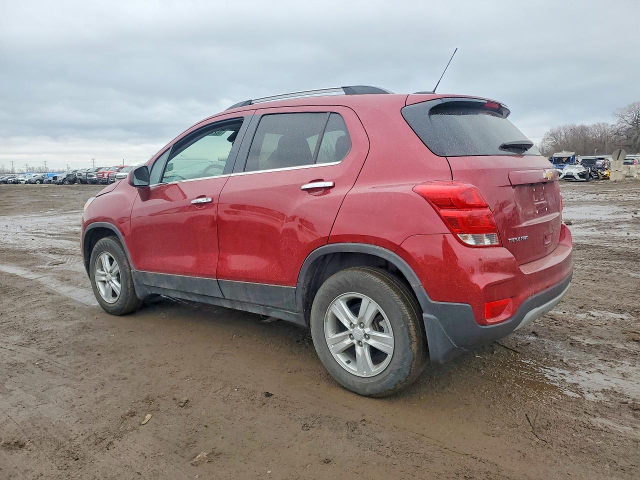 2019 CHEVROLET TRAX 1LT photo 3