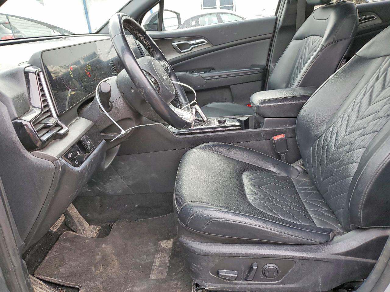 2023 KIA SPORTAGE X-LINE photo 13