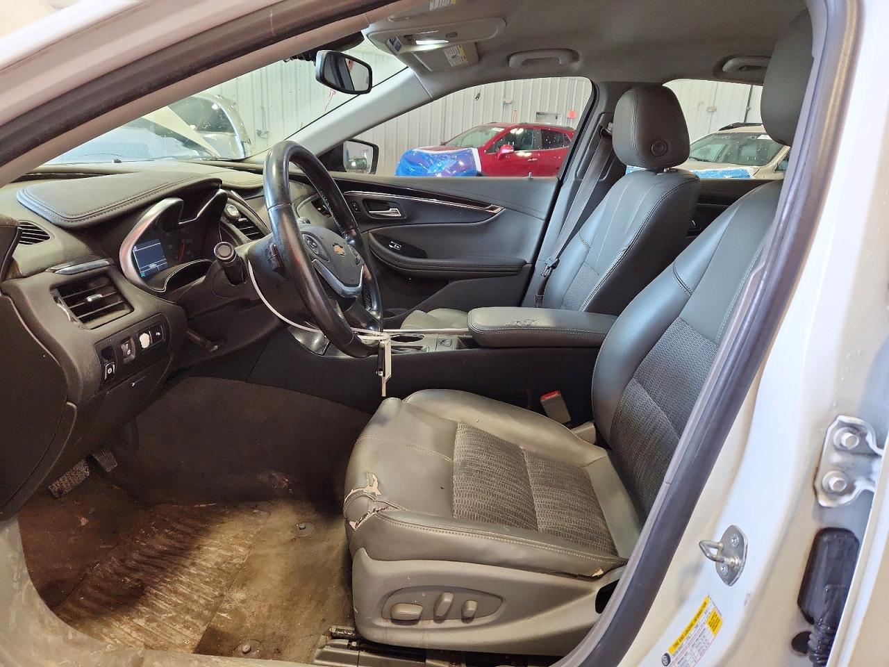 2015 CHEVROLET IMPALA LT photo 7