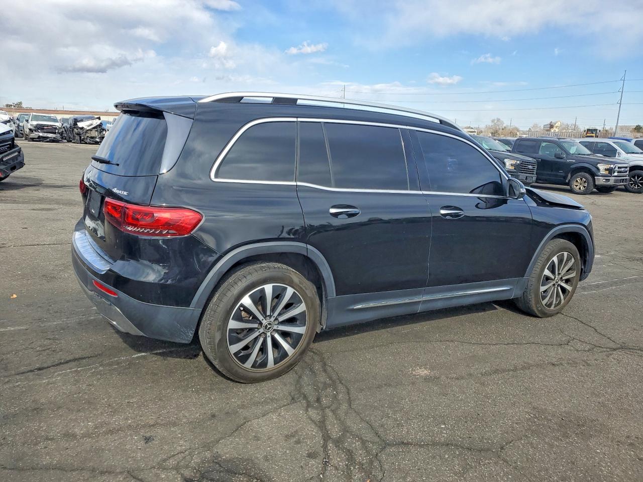 2020 MERCEDES-BENZ GLB 250 4MATIC photo 7