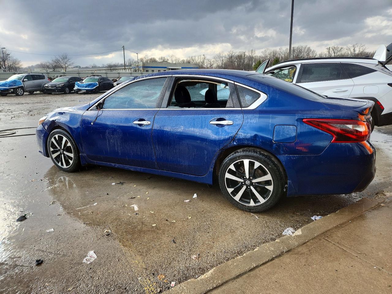 2018 NISSAN ALTIMA 2.5 SR photo 3