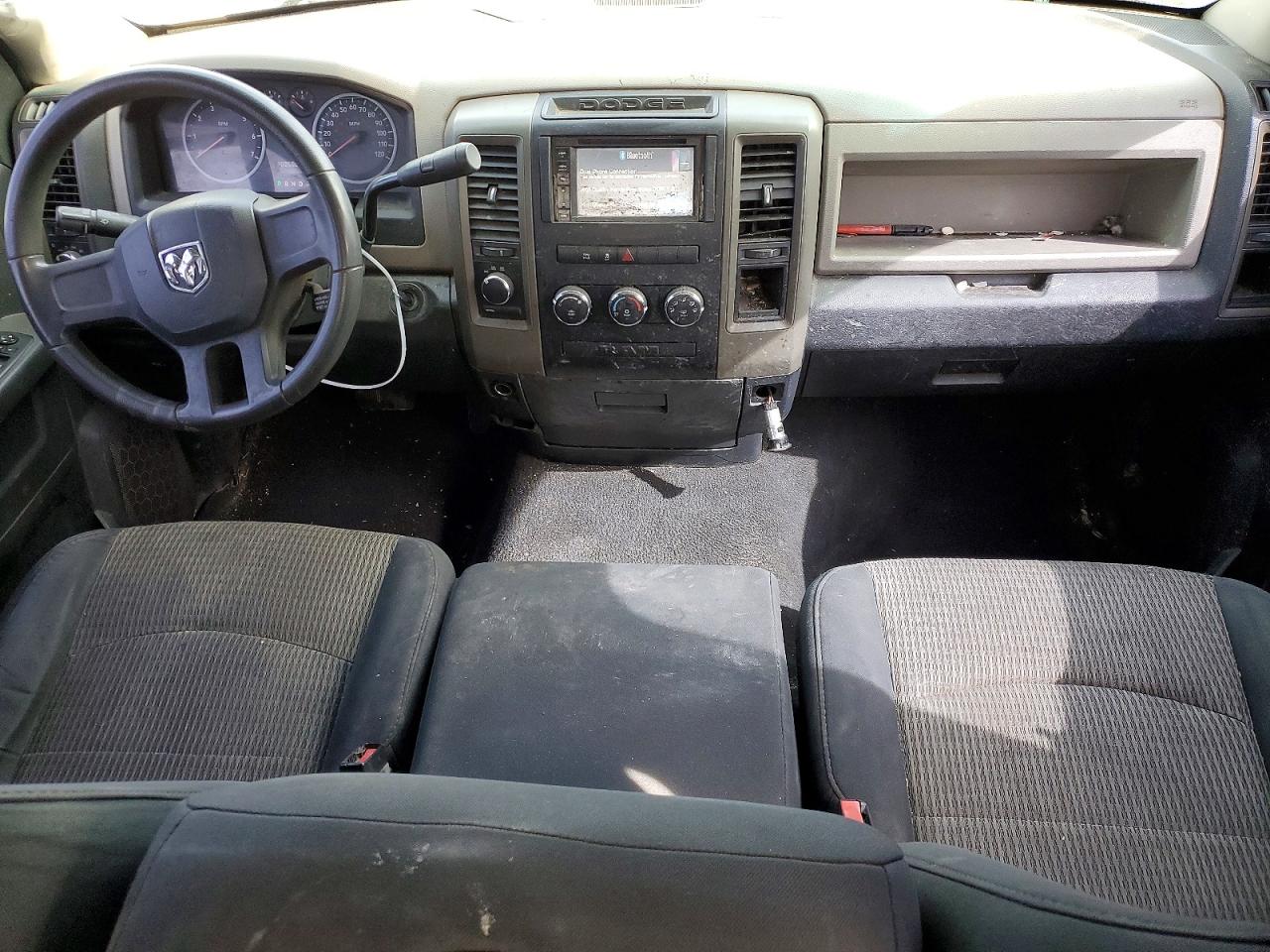 2011 DODGE RAM 1500 photo 8