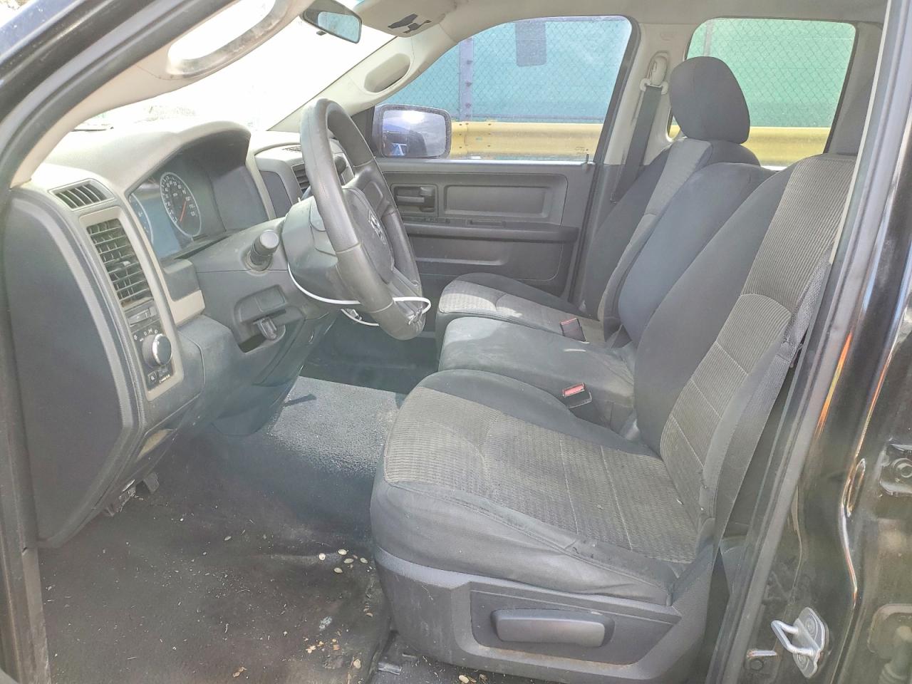 2011 DODGE RAM 1500 photo 7