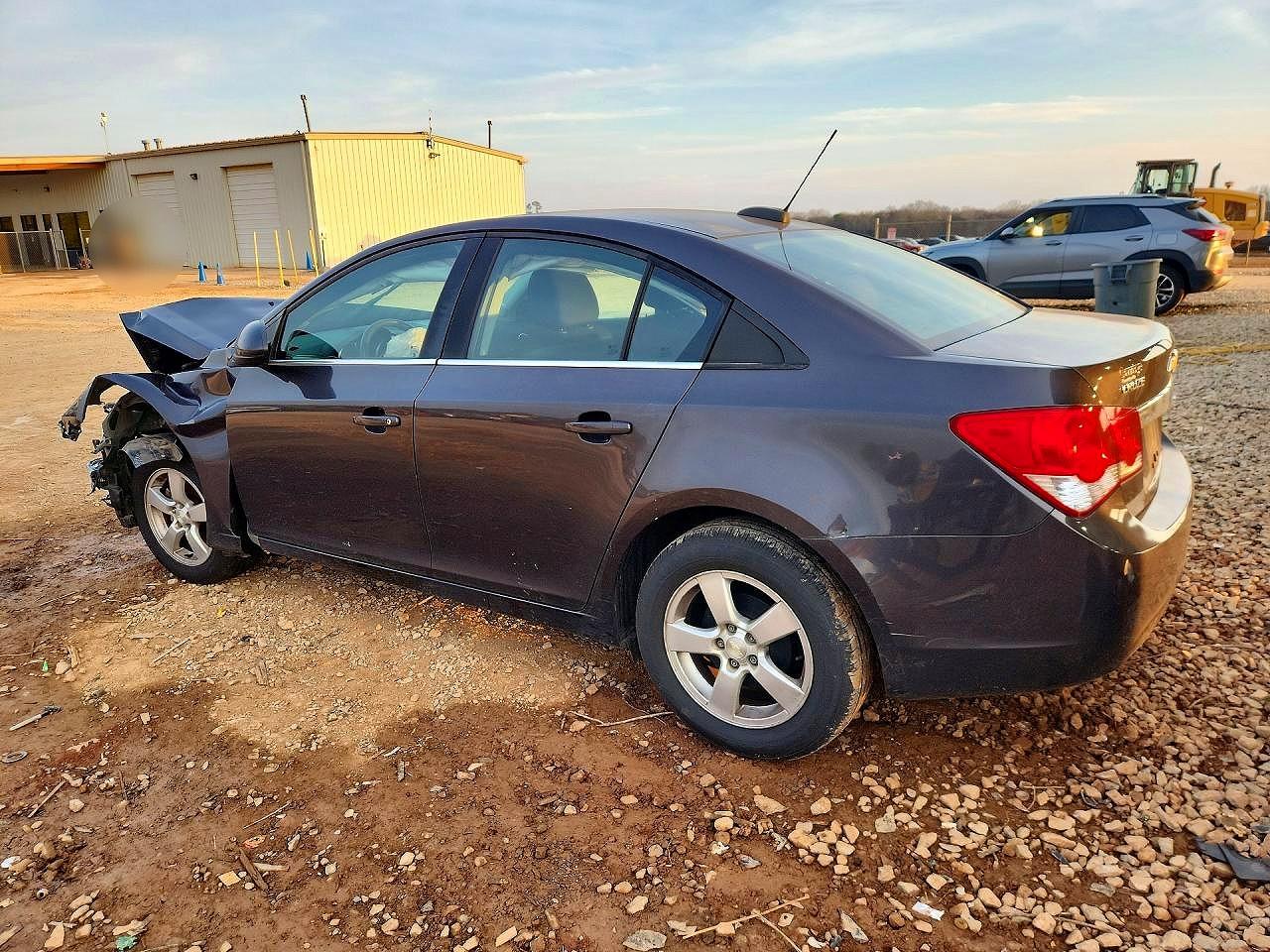 2016 CHEVROLET CRUZE LIMITED LT photo 2