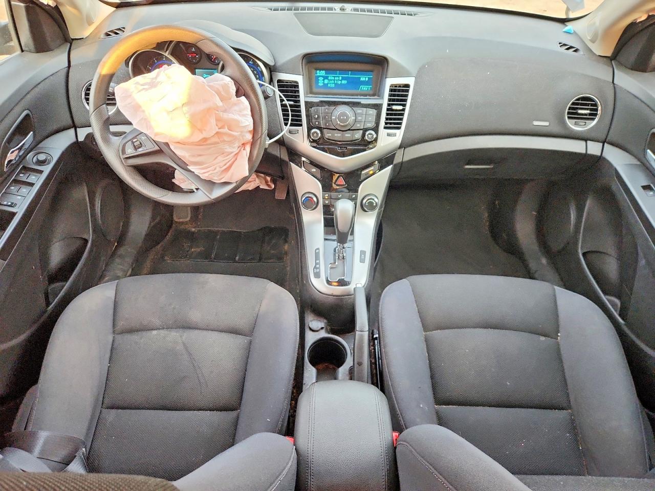 2016 CHEVROLET CRUZE LIMITED LT photo 8