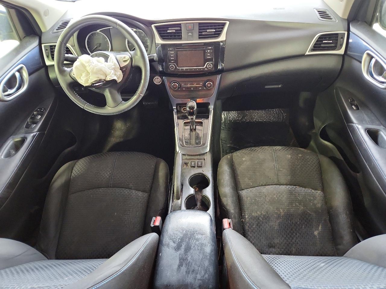 2016 NISSAN SENTRA SR photo 8