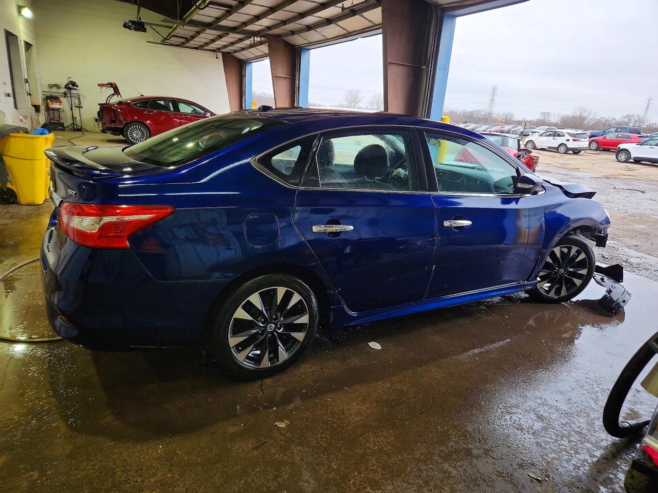 2016 NISSAN SENTRA SR photo 3