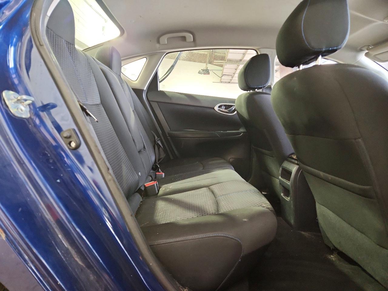 2016 NISSAN SENTRA SR photo 10