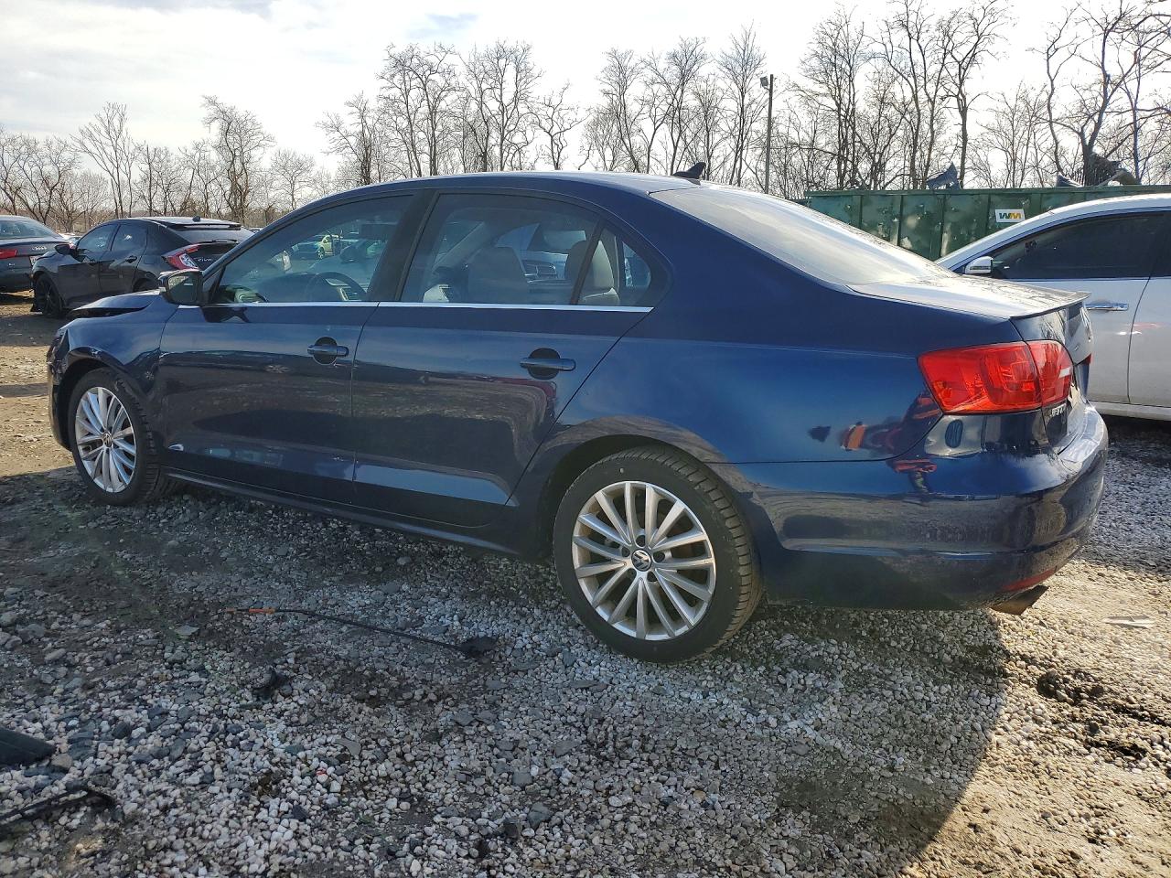 2014 VOLKSWAGEN JETTA TDI photo 2