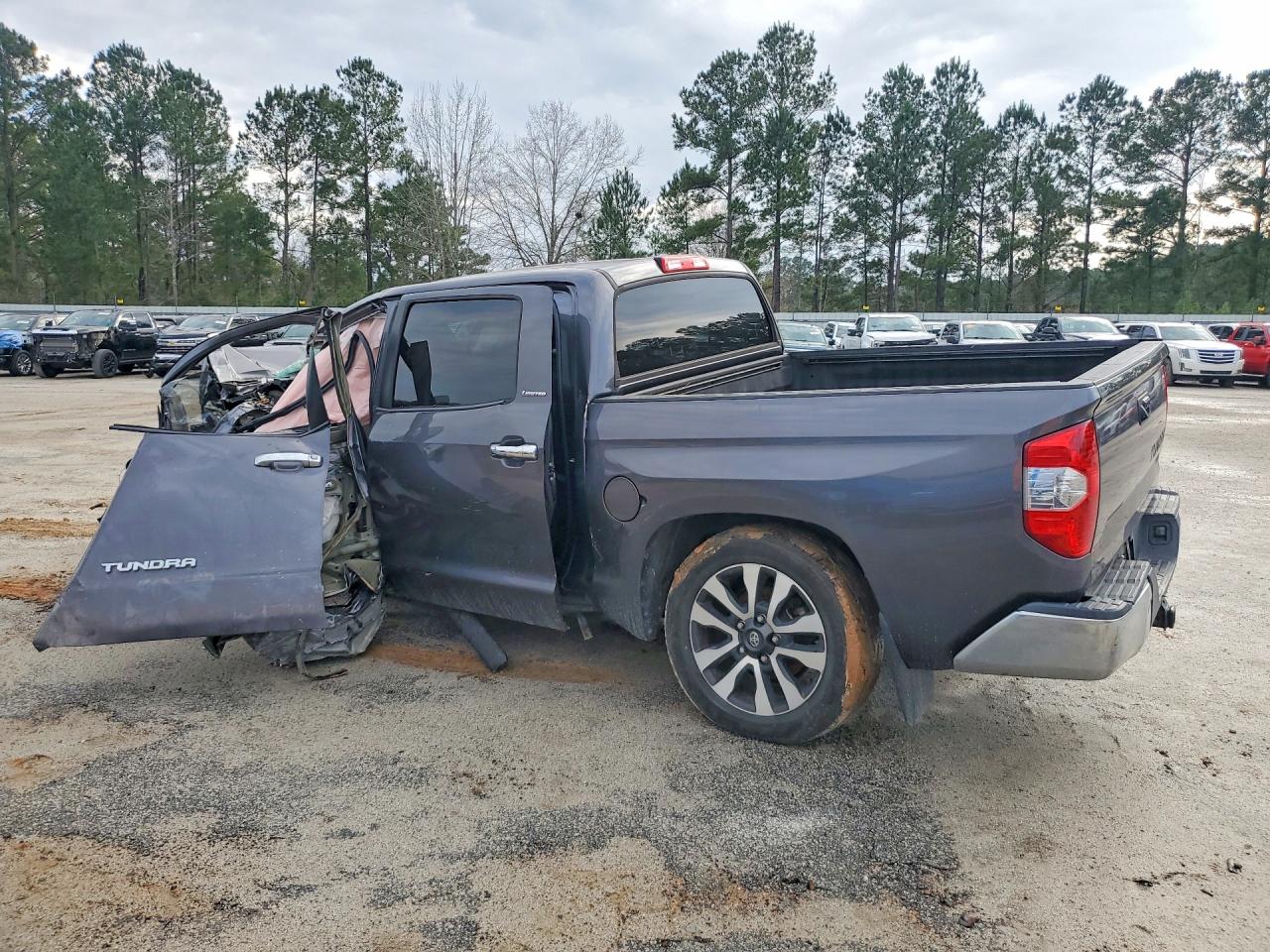 2018 TOYOTA TUNDRA CREWMAX LIMITED photo 2