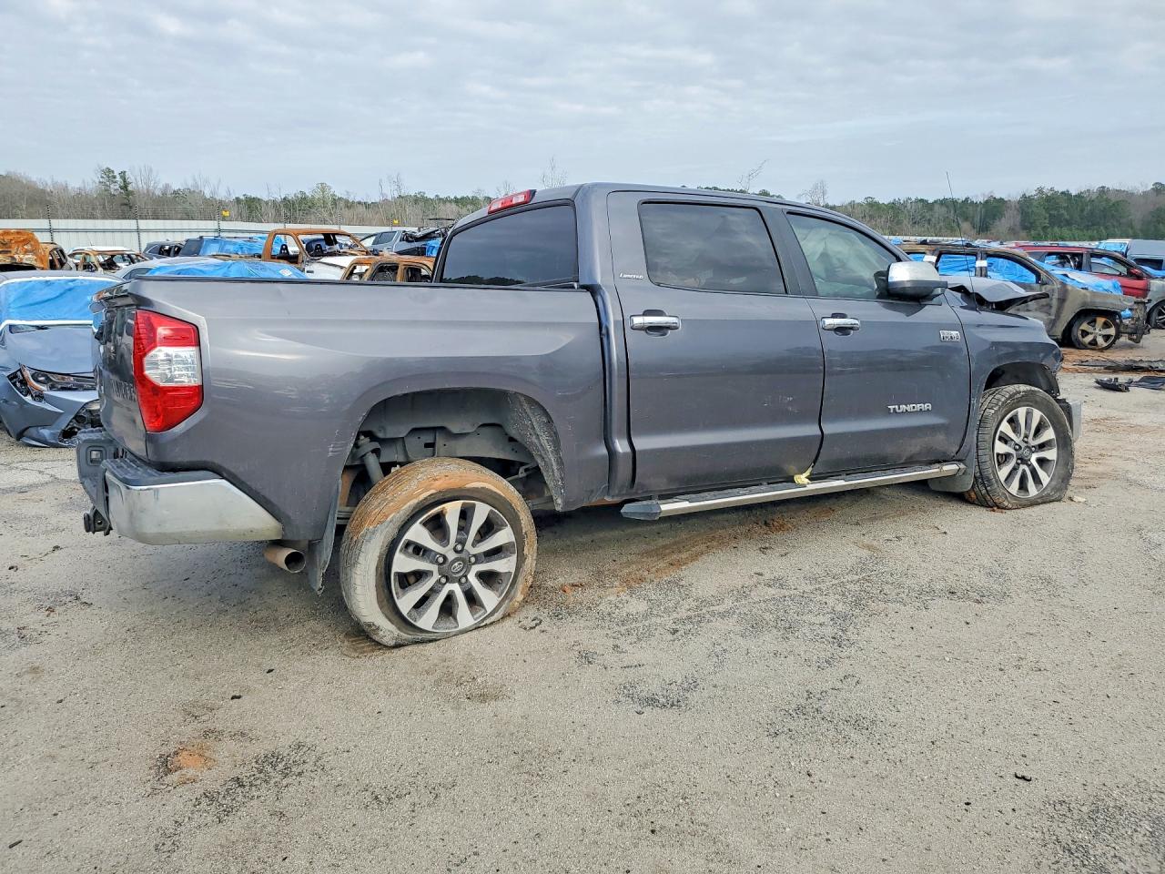 2018 TOYOTA TUNDRA CREWMAX LIMITED photo 3