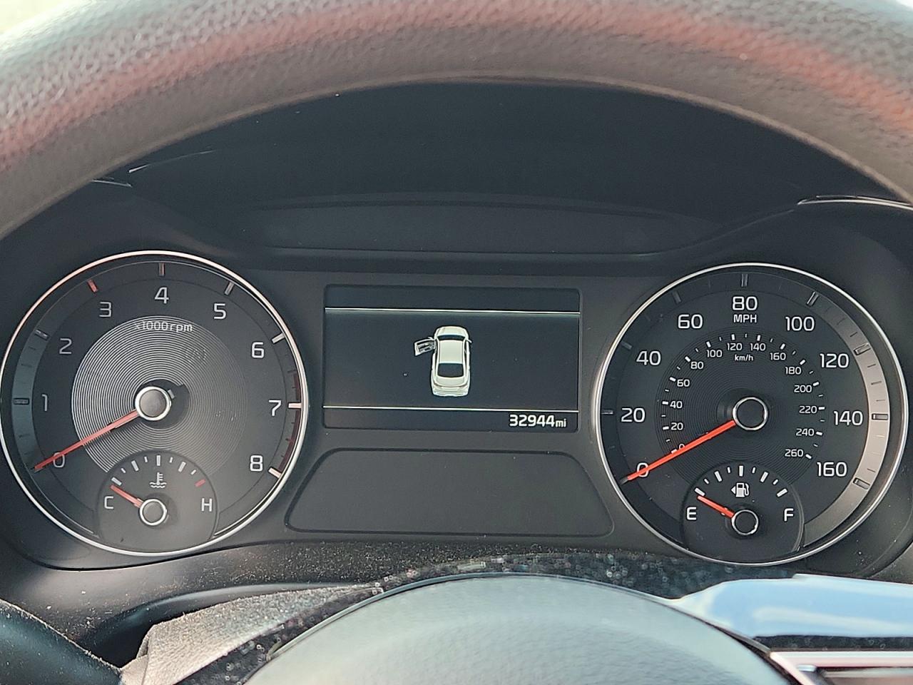 2024 KIA FORTE photo 17