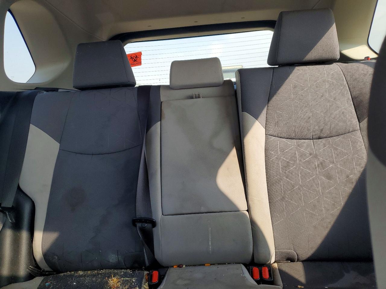 2019 TOYOTA RAV4 XLE photo 10