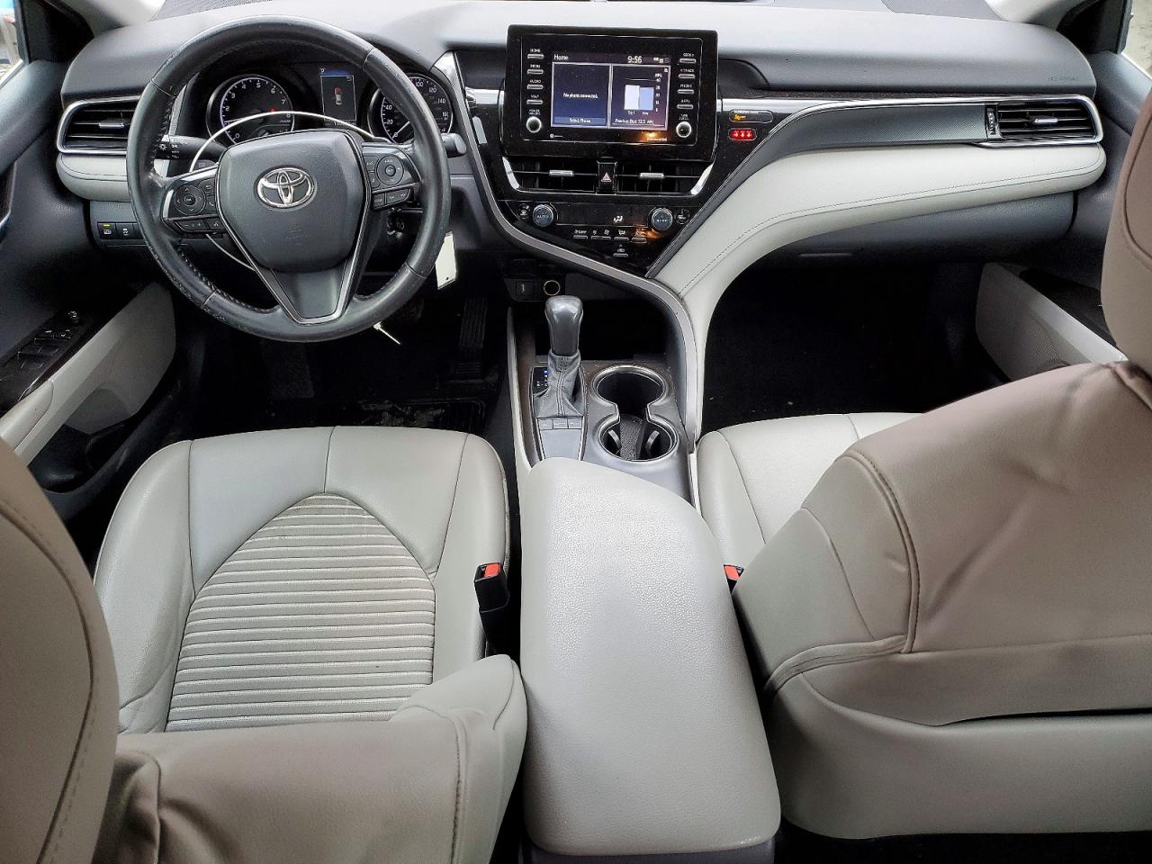 2022 TOYOTA CAMRY SE photo 15