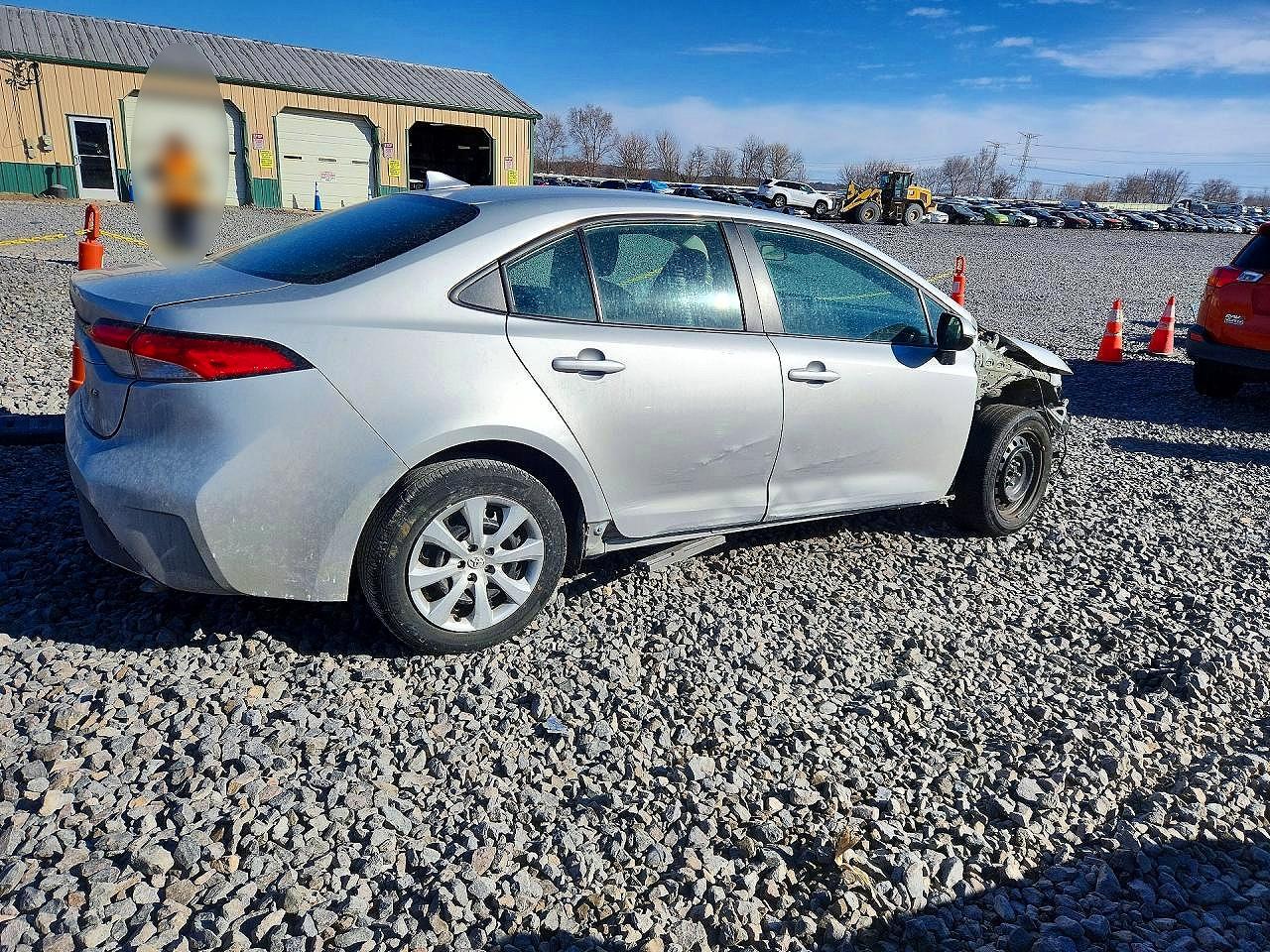 2024 TOYOTA COROLLA LE photo 5