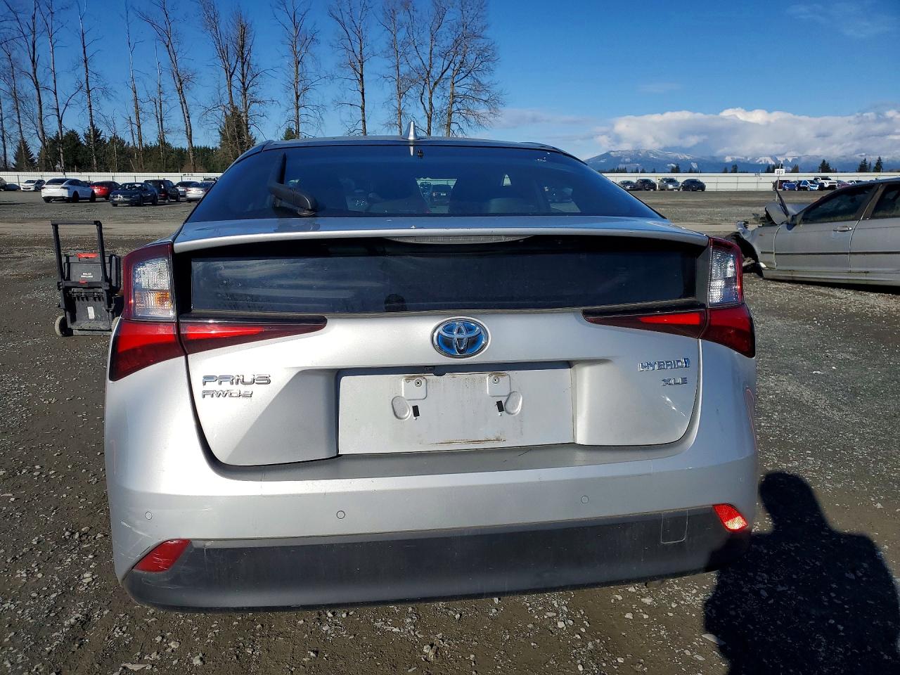 2019 TOYOTA PRIUS XLE AWD-E photo 6