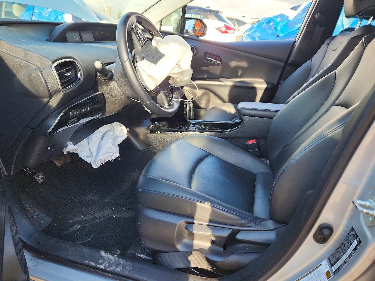 2019 TOYOTA PRIUS XLE AWD-E photo 7