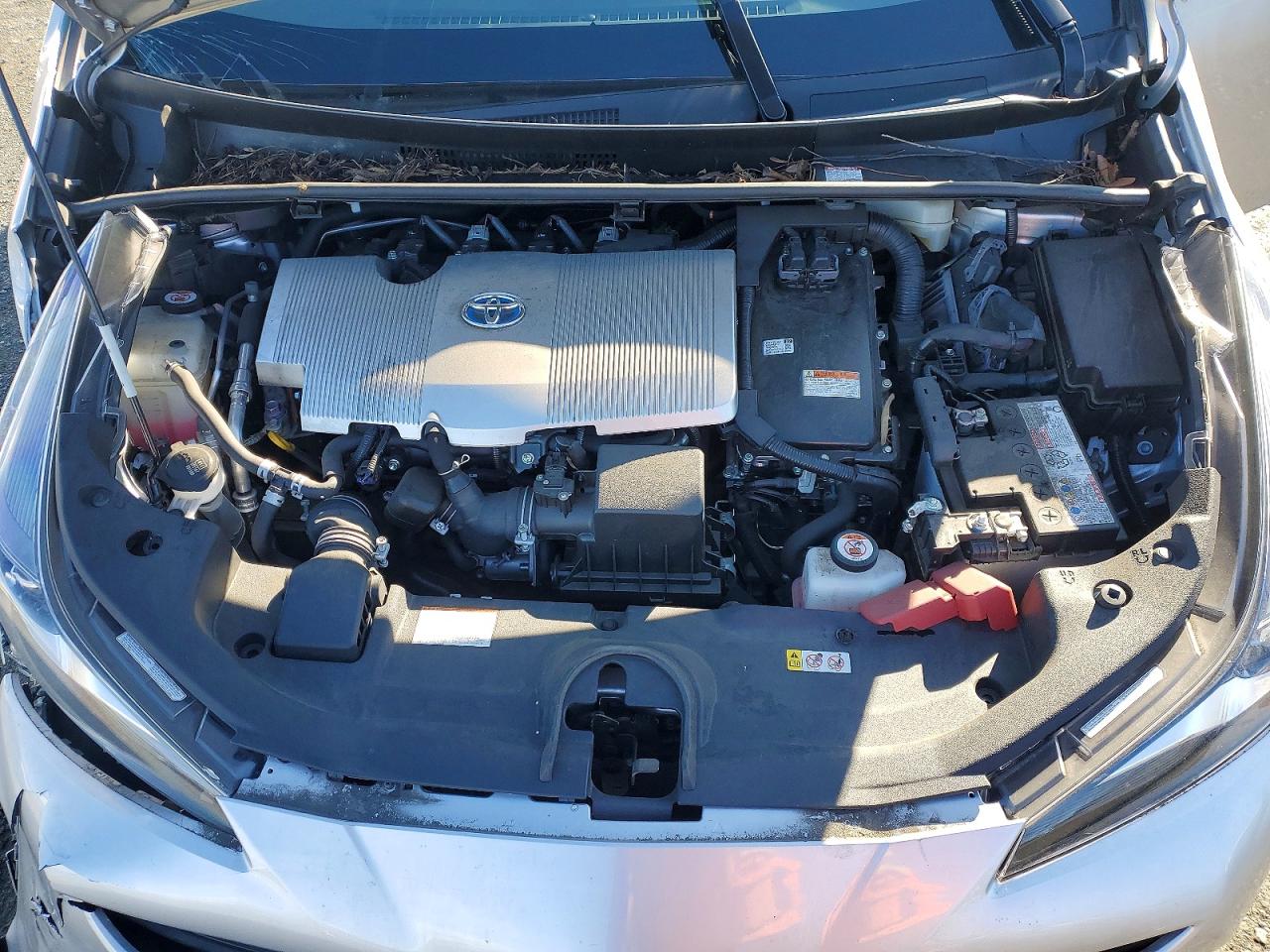 2019 TOYOTA PRIUS XLE AWD-E photo 12