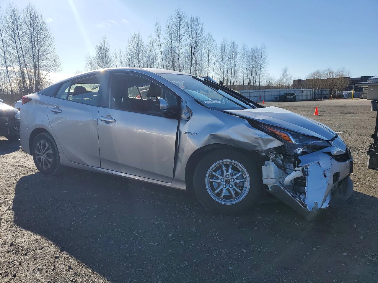 2019 TOYOTA PRIUS XLE AWD-E photo 4