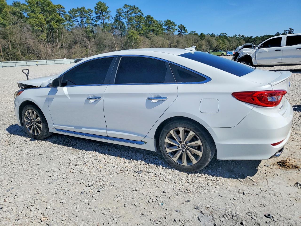 2016 HYUNDAI SONATA SPORT photo 3