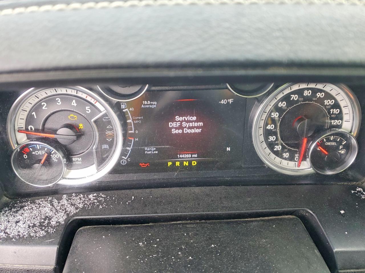 2016 RAM 1500 LARAMIE photo 9
