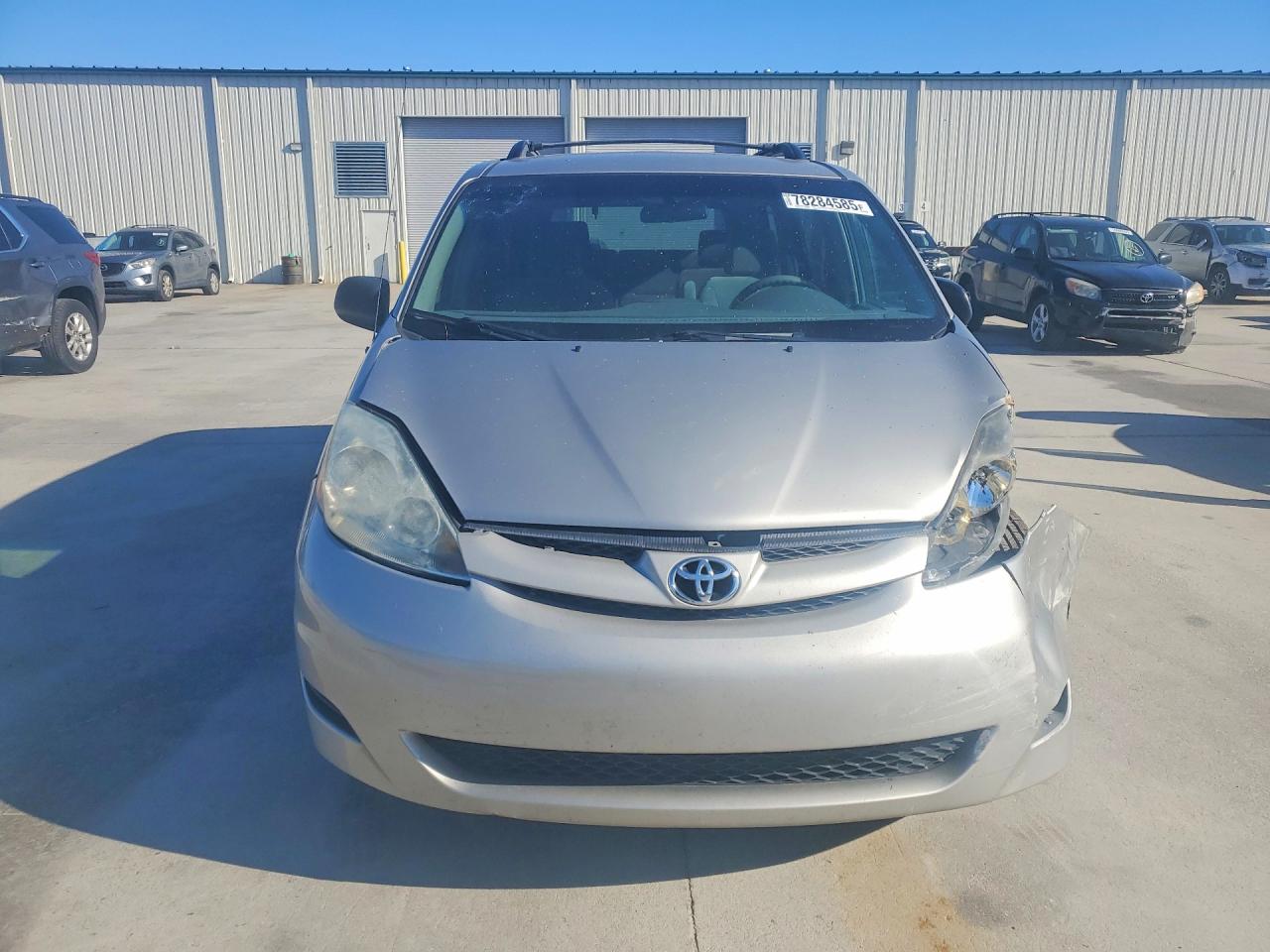2006 TOYOTA SIENNA CE photo 13