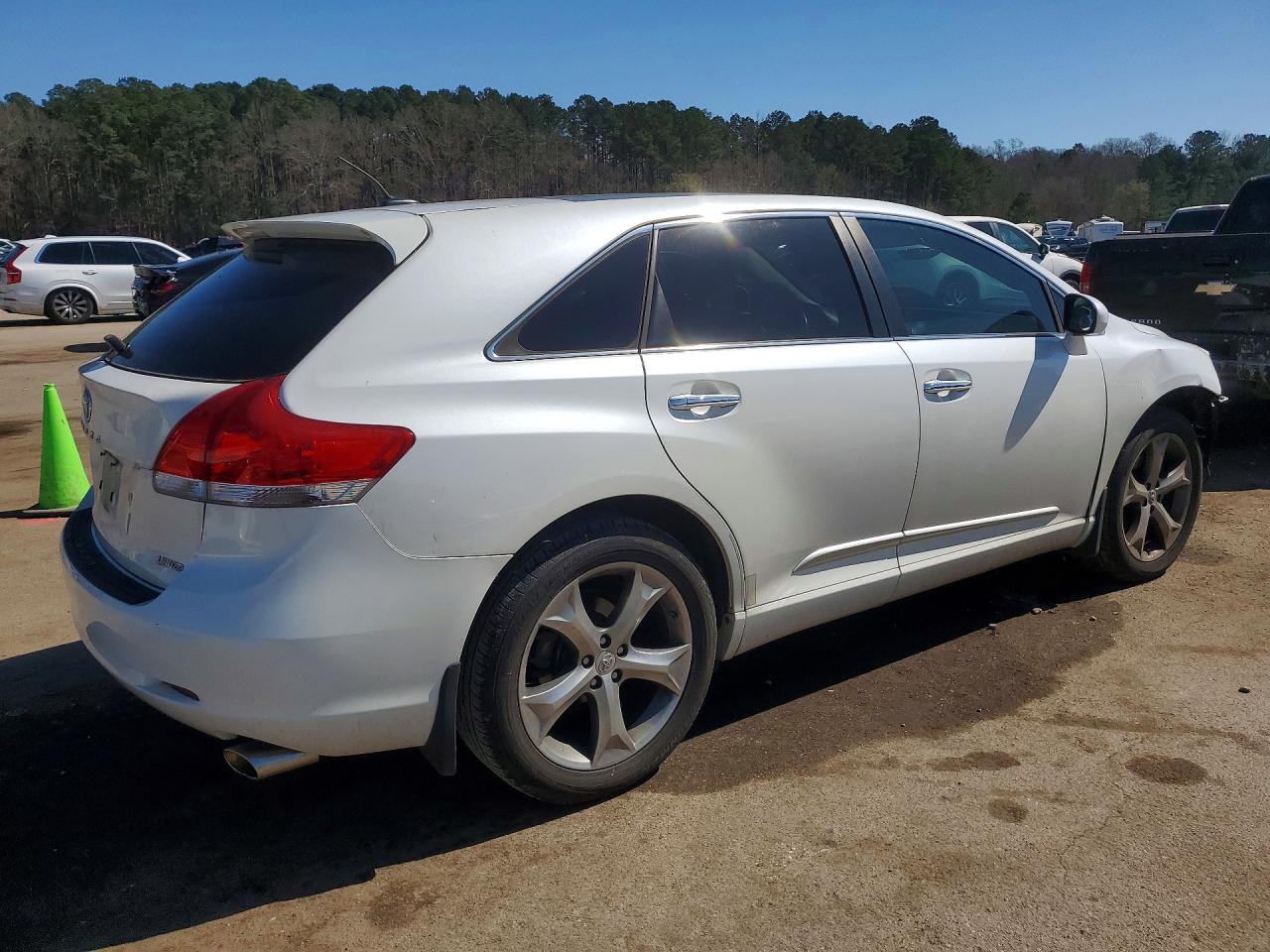 2012 TOYOTA VENZA LIMITED photo 3