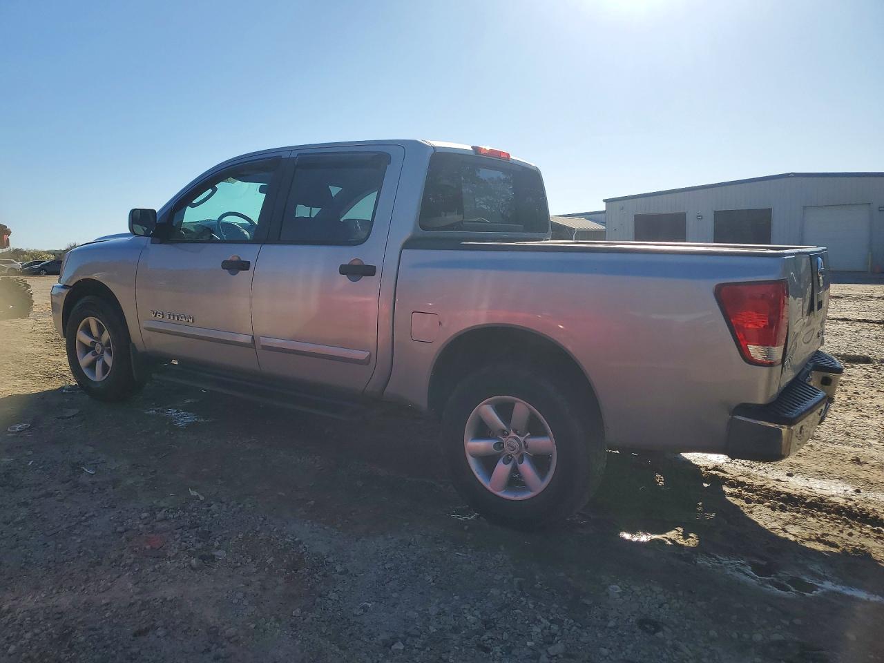 2009 NISSAN TITAN XE photo 3