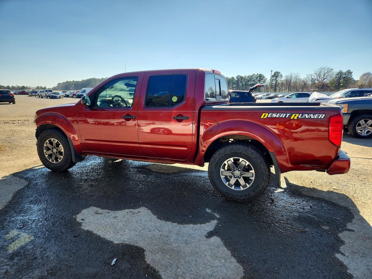 2019 NISSAN FRONTIER DESERT RUNNER photo 4