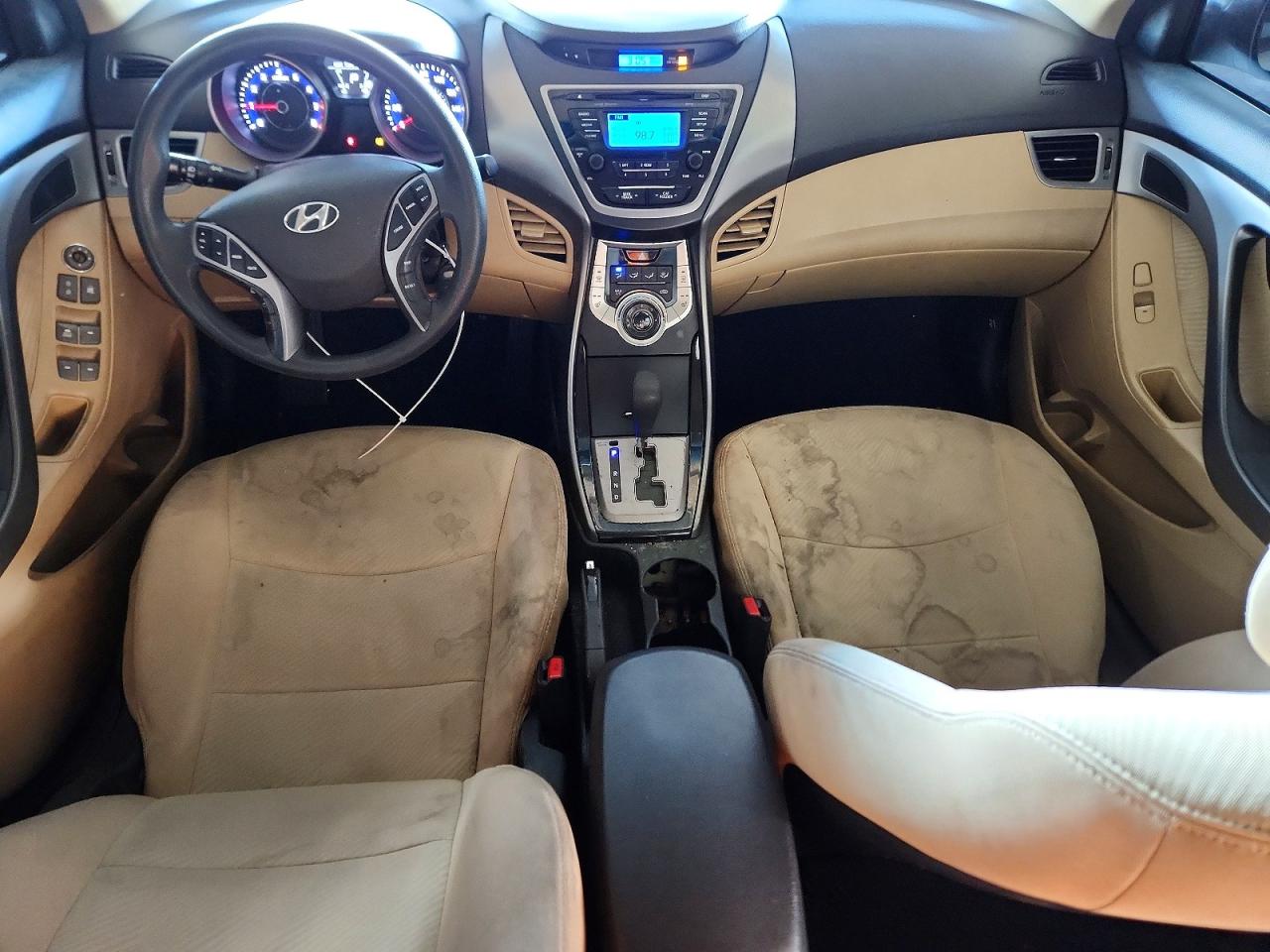 2013 HYUNDAI ELANTRA GLS photo 8