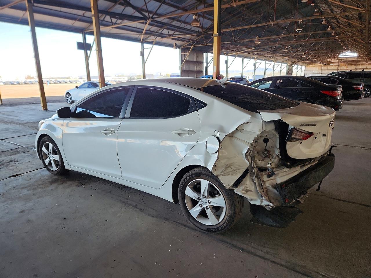 2013 HYUNDAI ELANTRA GLS photo 2