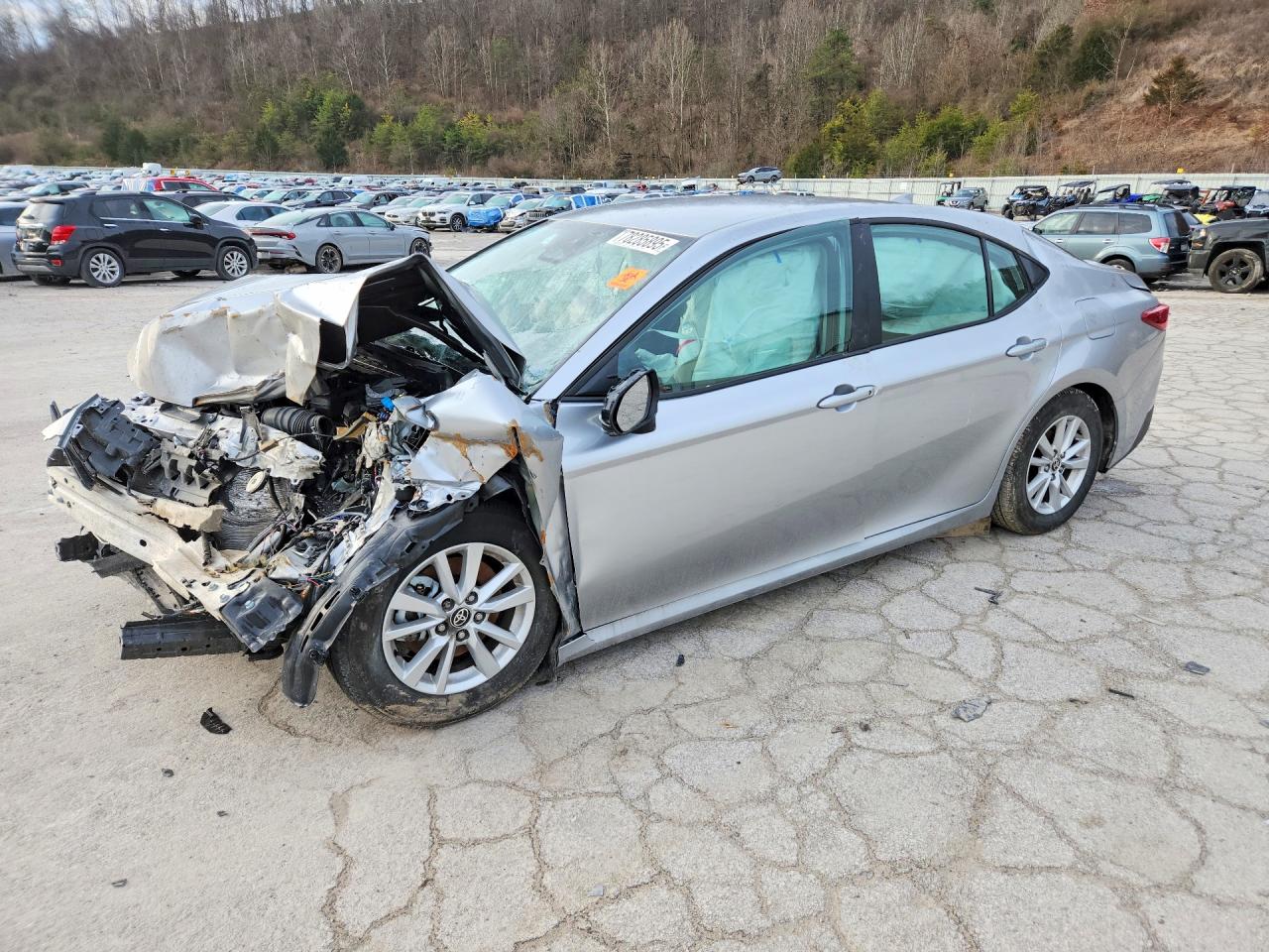 2025 TOYOTA CAMRY