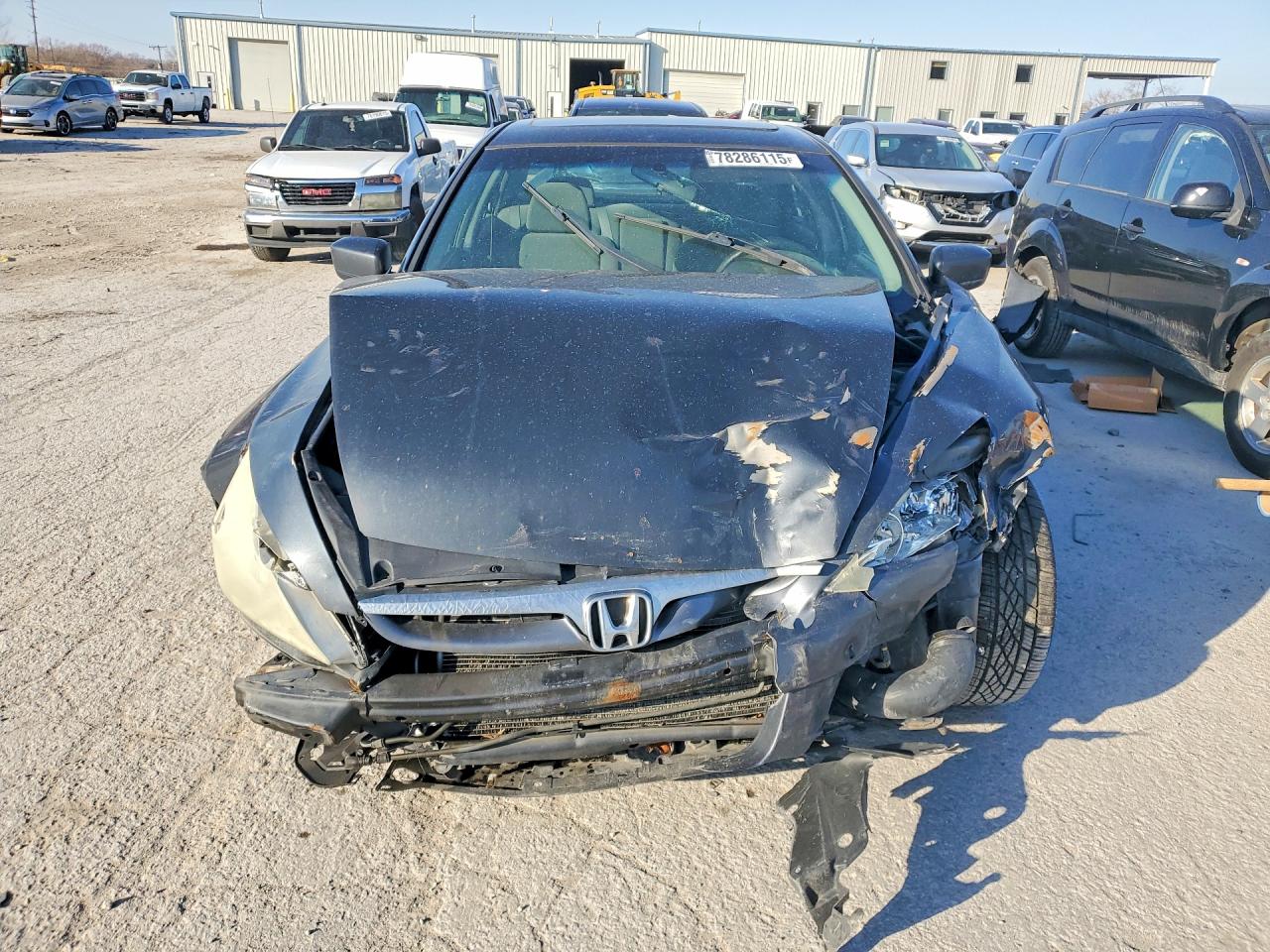 2006 HONDA ACCORD LX photo 9
