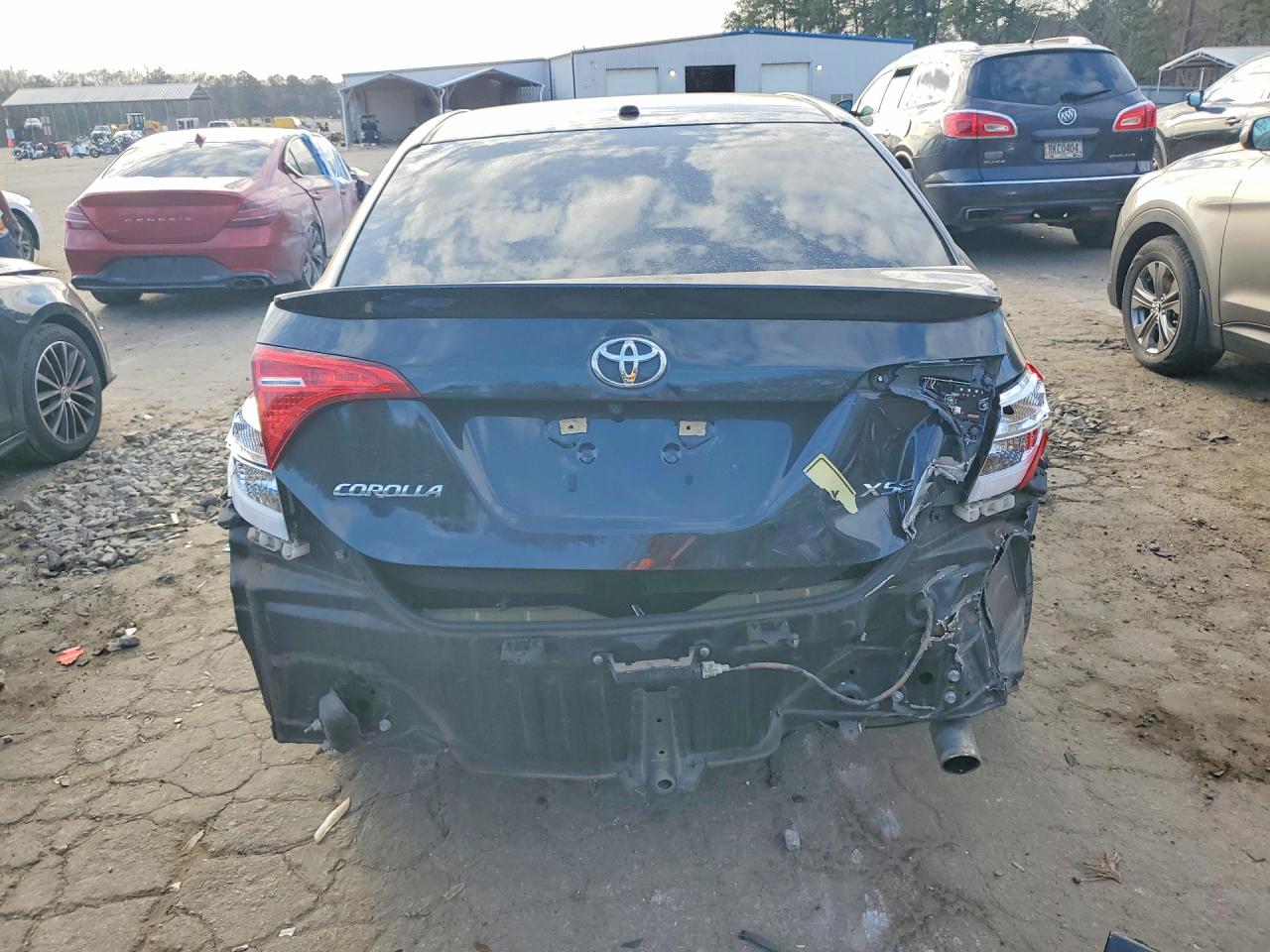 2017 TOYOTA COROLLA photo 6