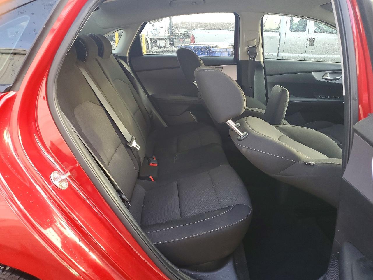 2024 KIA FORTE LXS photo 10
