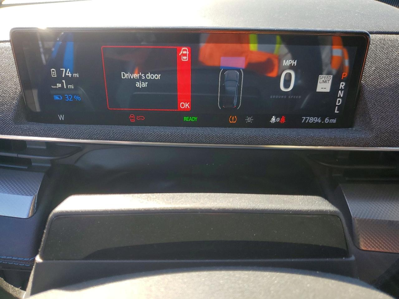 2021 FORD MUSTANG MACH-E PREMIUM photo 25