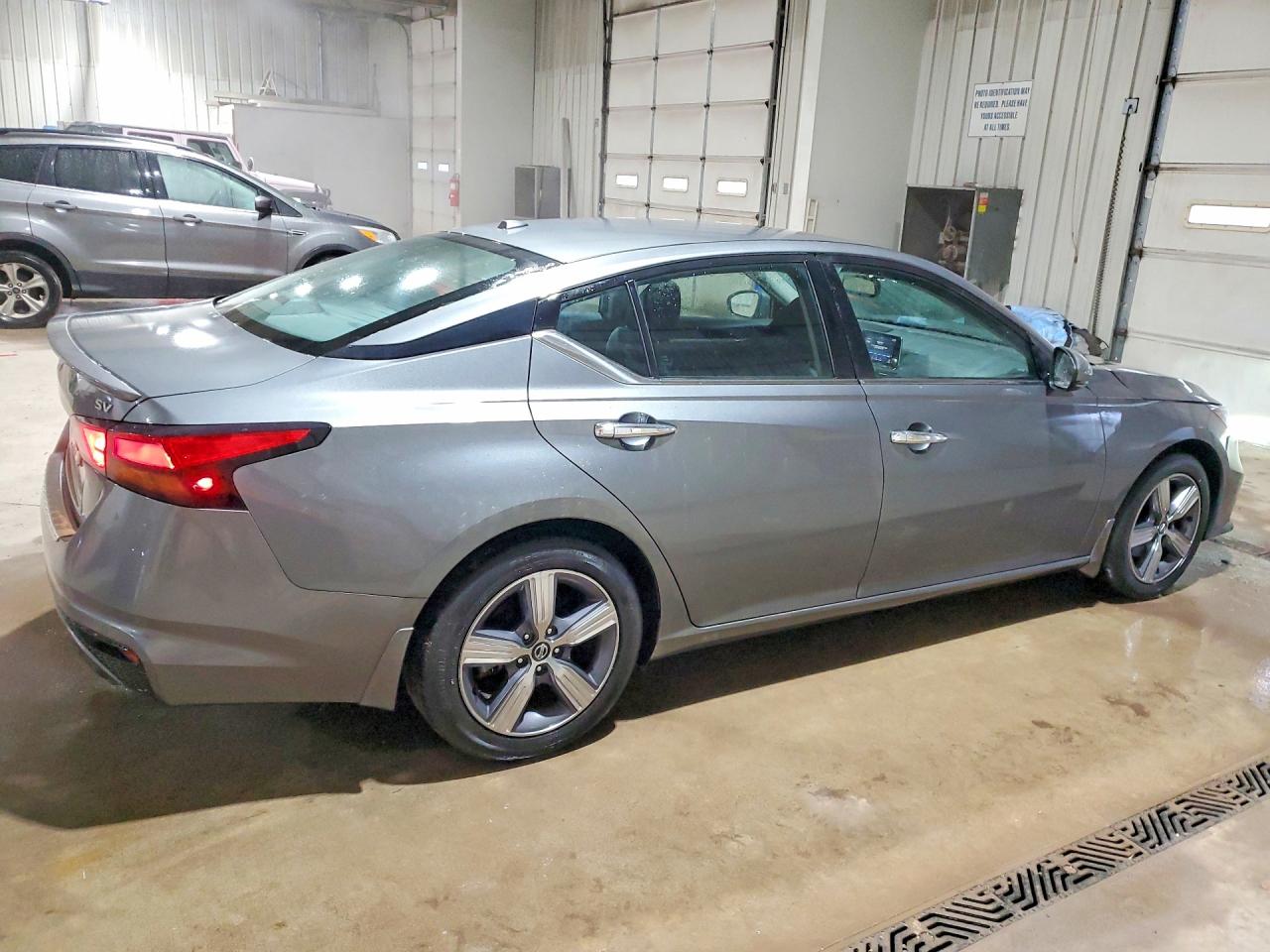 2019 NISSAN ALTIMA 2.5 SV photo 3